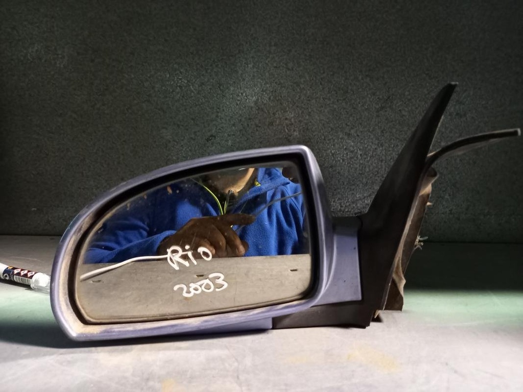 [10220753295340] Retrovisor izquierdo - Kia Rio I Hatchback (DC) (1.3 i (75 cv)) (2003)