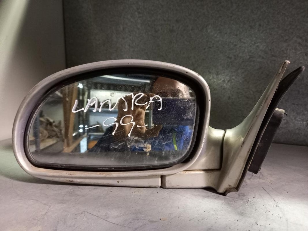 [10230740591310] Retrovisor izquierdo - Hyundai Elantra II (1.8 16V (128 cv)) (1999)
