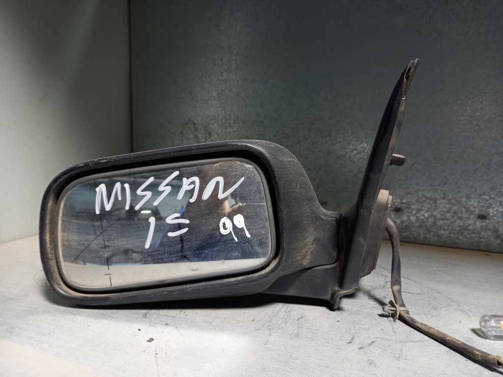 [10230822351132] Retrovisor izquierdo - Nissan Primera (P11) (1.6 16V (99 cv)) (1999)