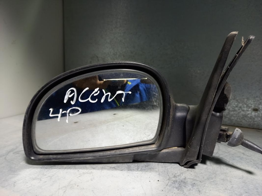 [10231438563305] Retrovisor izquierdo - Hyundai Accent Hatchback II (1.3 i 12V GL (86 cv)) (0000)