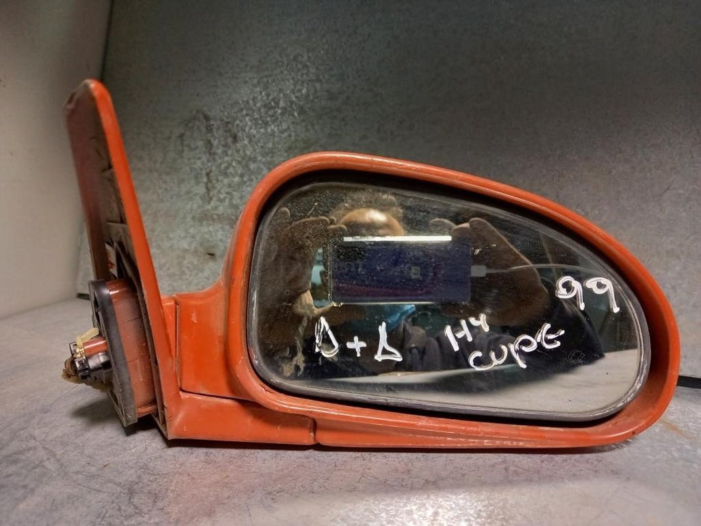 [10261007501477] Retrovisor derecho - Hyundai Coupe II (RD) (2.0 i 16V (135 cv)) (1999)