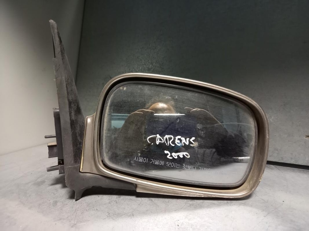[10261028321794] Retrovisor derecho - Kia Carens II (1.8i 16V (109 cv)) (2000)
