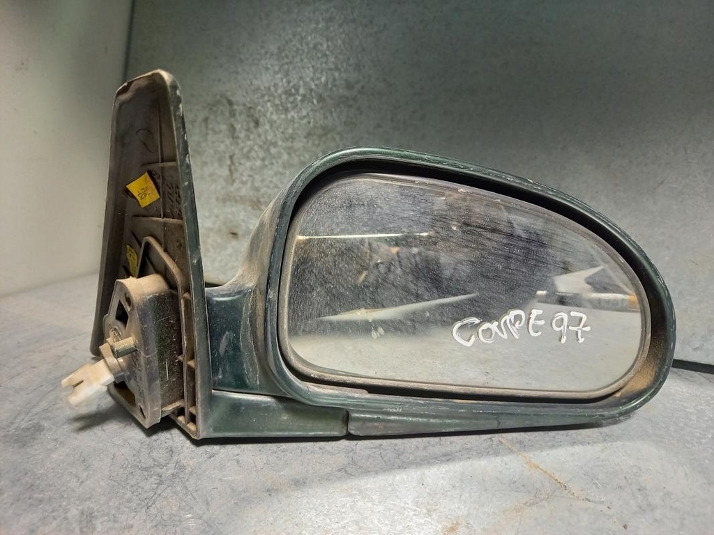 [10261052529023] Retrovisor derecho - Hyundai Coupe I (J2) (1.6 i 16V (114 cv)) (1997)