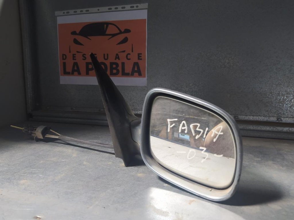 [11021536301930] Retrovisor derecho - Skoda Fabia I (6Y) (1.4 (60 cv)) (2003)