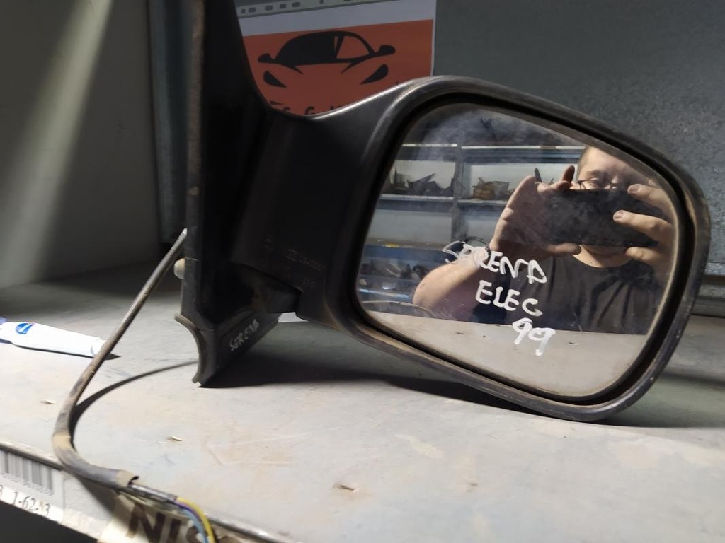 [11031022231508] Retrovisor derecho - Nissan Serena (C23M) (2.0 16V (140 cv)) (1999)