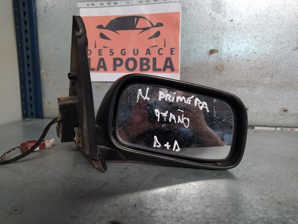 [11041126509571] Retrovisor derecho - Nissan Primera (P10) (2.0 16V 4x4 (115 cv)) (1997)