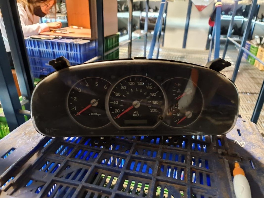 [12160938271715] Cuenta kilometros - Kia Carnival II (2.9 CRDI (144 cv) Automatico) (2005)