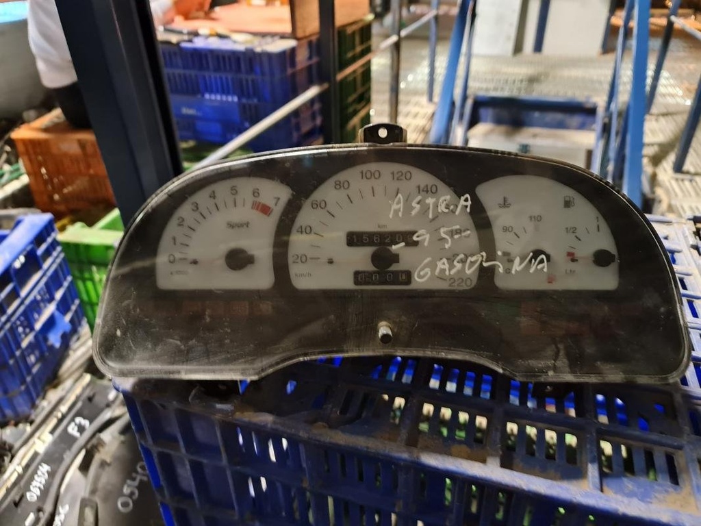 [12161621153722] Cuenta kilometros - Opel Astra F Cabrio (1.6i (75 cv)) (1995)