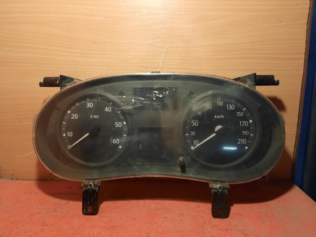 [12211622117326] Cuenta kilometros - Opel Vivaro A Tour (1.9 DI (82 cv)) (0000)