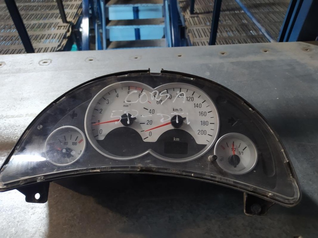 [12220938047766] Cuenta kilometros - Opel Corsa D 3-puertas (1.0i 12V ECOTEC (60 cv)) (0000)