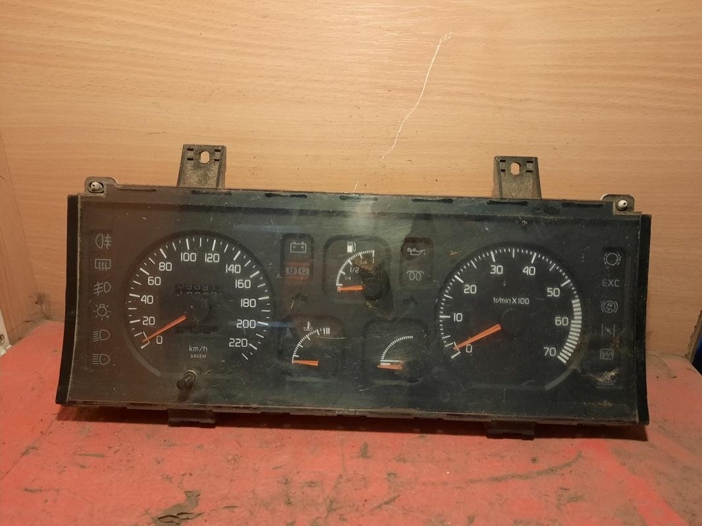 [12231207148499] Cuenta kilometros - Renault Clio I (1.2 (B/C/S577) (54 cv)) (1991)