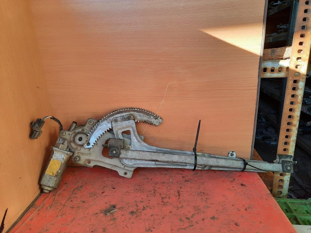 [12301042567795] Elevalunas delantero izquierdo - Opel Monterey A (LTD 3.2i V6 24V (177 cv) 4x4) (0000)