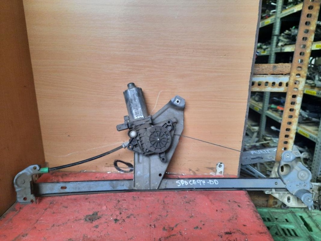 [01071647045974] Elevalunas delantero derecho - Renault Espace III (JE) (2.0 (114 cv)) (1997)