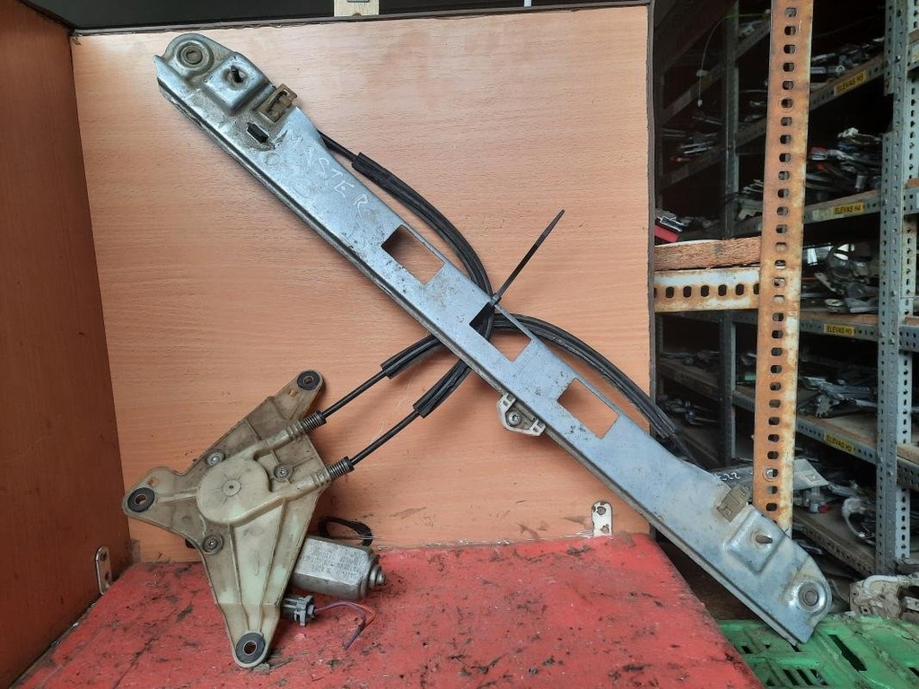 [01081216359940] Elevalunas delantero derecho - Renault Master III Furgón (FV) (2.3 dCi 130 FWD (130 cv)) (2010)