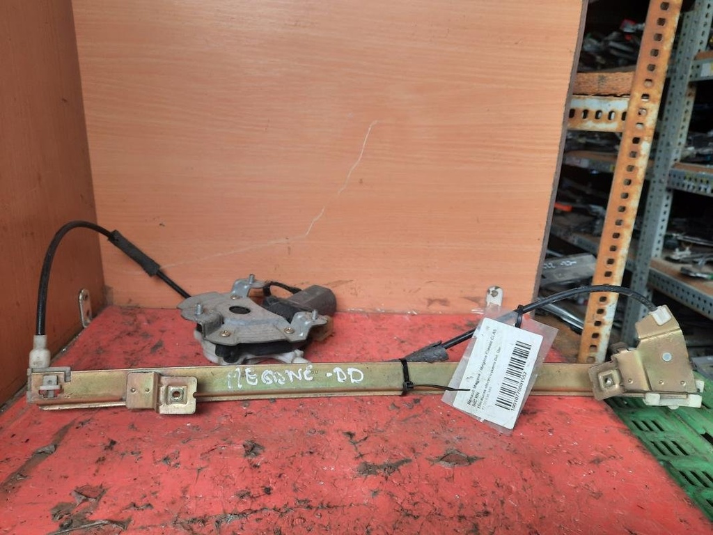 [01111044028978] Elevalunas delantero derecho - Renault Megane I Clasico (Fase II, 1999) (1.6i 16V (107 cv)) (0000)