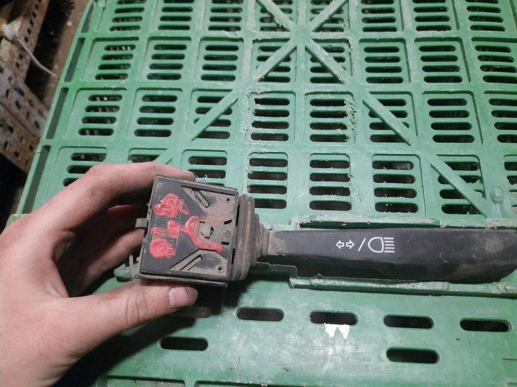 [02151152597063] Mando luces - Volvo 440 K (445) (1.7 (87 cv)) (0000)