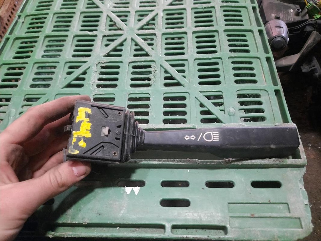 [02151206201457] Mando luces - Volvo 440 K (445) (1.7 (87 cv)) (0000)