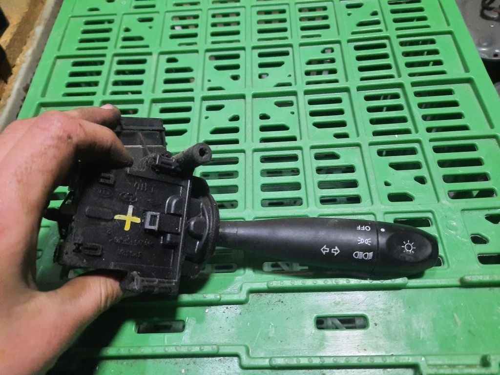 [02181815581392] Mando luces - Kia Picanto (1.0 i 12V (60 cv)) (0000)