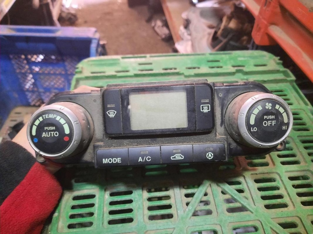 [03041628273956] Mando calefaccion / A/A - Hyundai Sonata V (NF) (2.0i 16V (137 cv)) (2007)