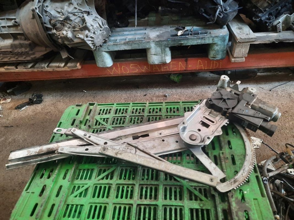 [07091619394558] Elevalunas delantero izquierdo - Opel Combo Tour B (1.2 (45 cv)) (1999)