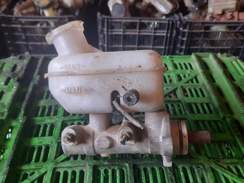 [07221028128086] Bomba de freno - Kia Carnival II (2.5i V6 24V (150 cv)) (0000)