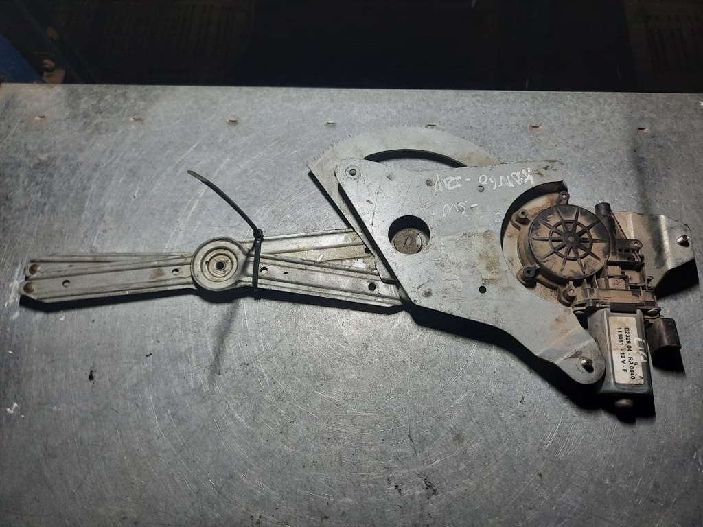 [11191752302018] Elevalunas delantero izquierdo - Renault Kangoo II (1.5 dCi (110 cv)) (0000)