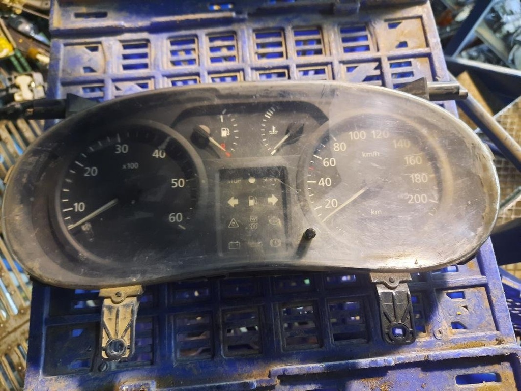 [01171216163359] Cuenta kilometros - Opel Vivaro A Tour (1.9 DI (120 cv)) (0000)