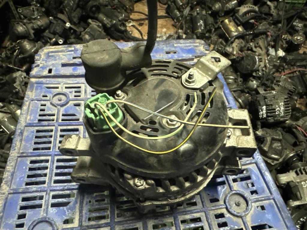 [02090926508203] Alternador - Honda CIVIC VIII Hatchback (2.2 CTDi (140cv)) (0000)