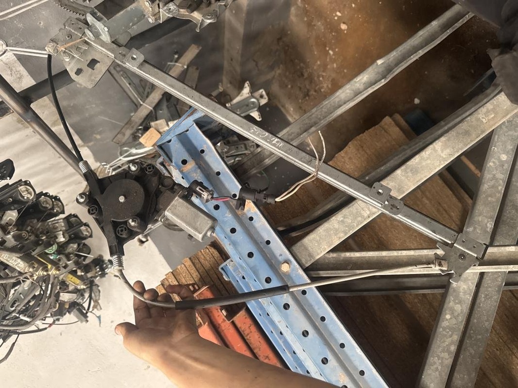 [06251343253801] Elevalunas delantero derecho - Opel Movano Furgón (F9) (2.5 CDTI (146 cv)) (2004)