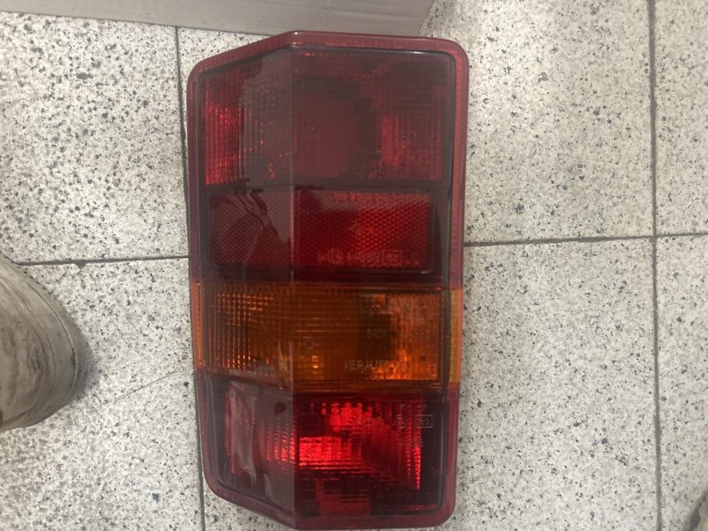 [16303026381915372] Piloto trasero izquierdo - Fiat Ducato Furgón (290_) (1.9 D (71cv)) (1990)