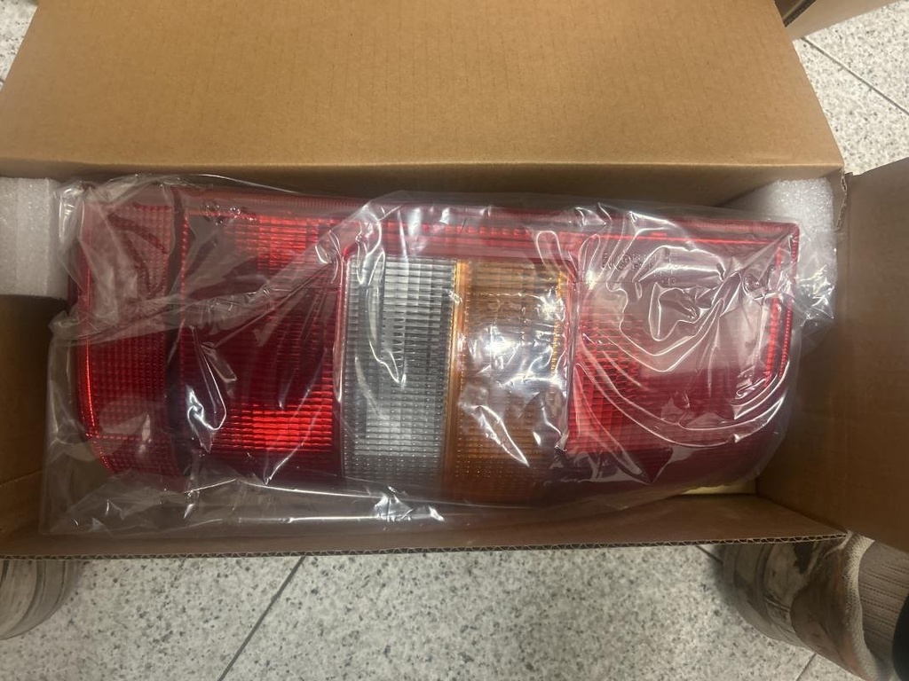 [1578932589] Piloto trasero derecho - Fiat Scudo (270_, 272_) (1.6 D Multijet (90 cv)) (1995)