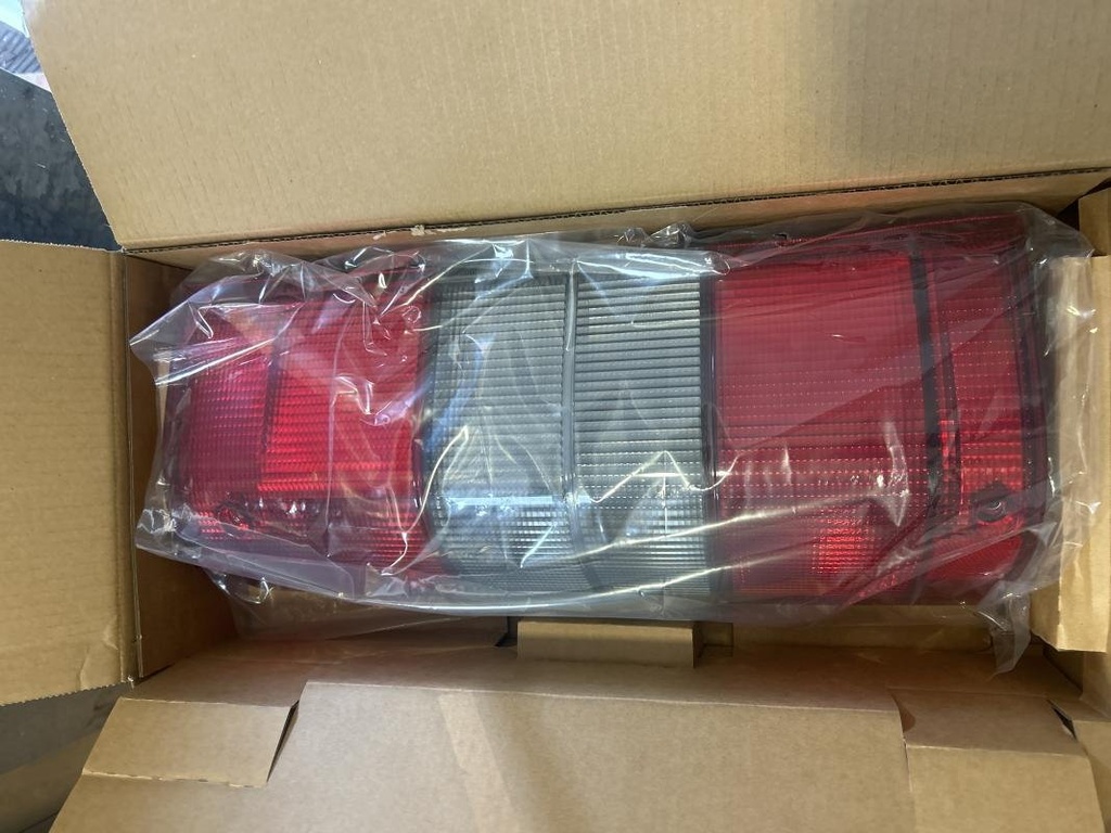 [857420954829] Piloto trasero derecho - Citroen Jumper Furgón (230L) (1.9 D (68 cv)) (1995)