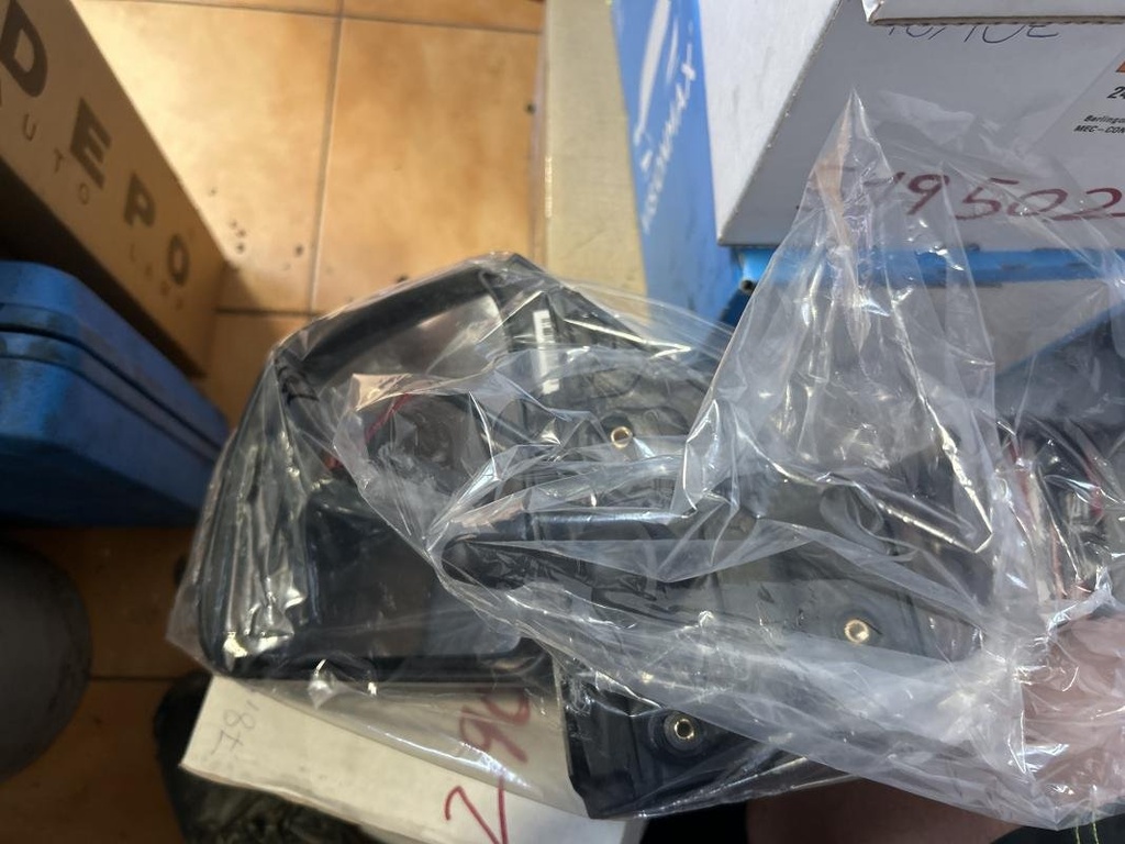 [7574290443] Retrovisor izquierdo - Opel Combo Furgon (X19) (1.2 12v 82cv) (2010)